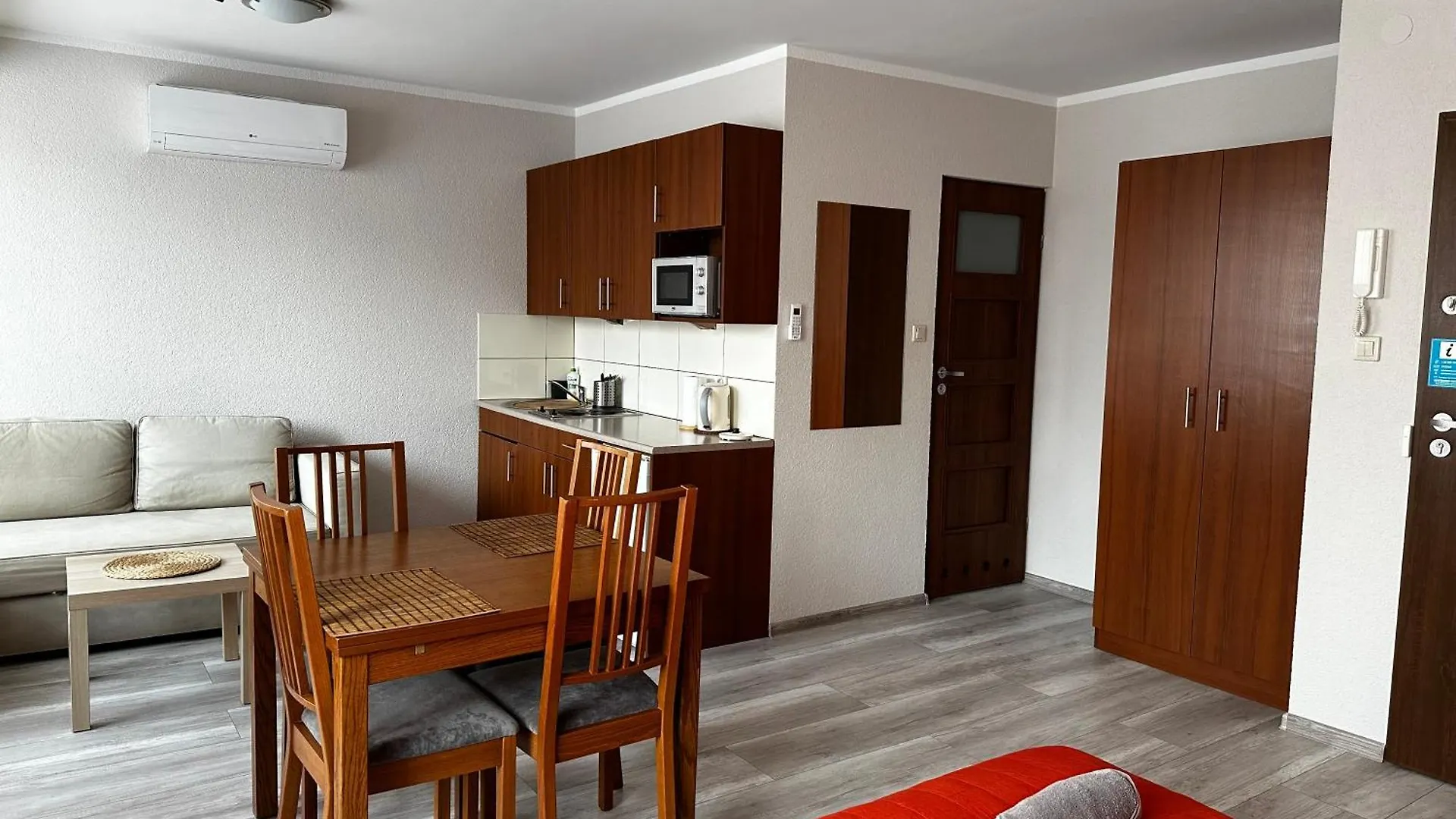 Kompleks Apartament-Serwis Краков 0*,